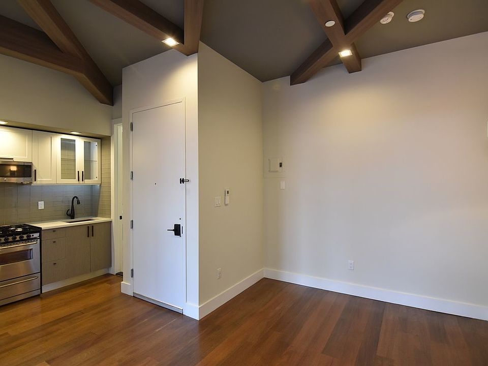 1st image of 539 Park Pl #3H