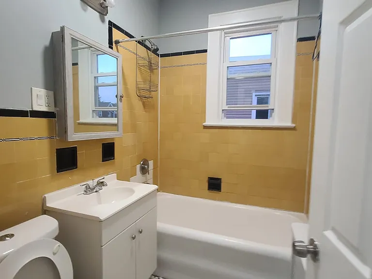 161 Norman Rd #3RR — Photo 7