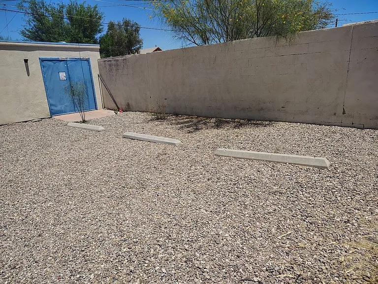 23 E Adams St — Photo 25
