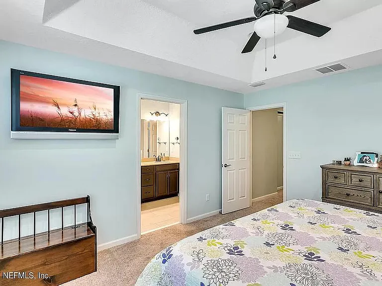 361 Richmond Dr — Photo 25