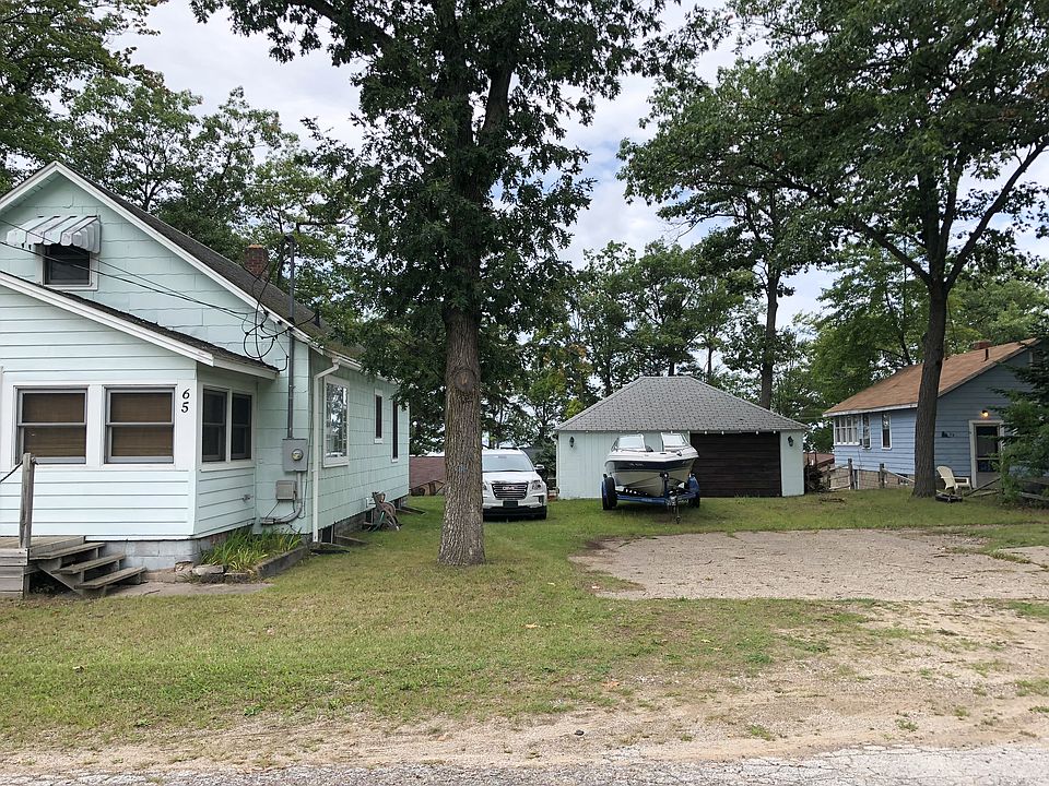 1st image of 65 E Houghton Lake Dr
