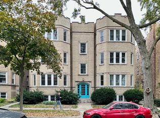 1522 W Thorndale Ave #E2, Chicago, IL 60660