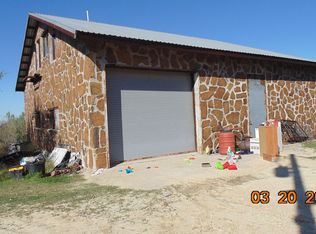 500 Rattlesnake Rd, Round Mountain, TX 78663