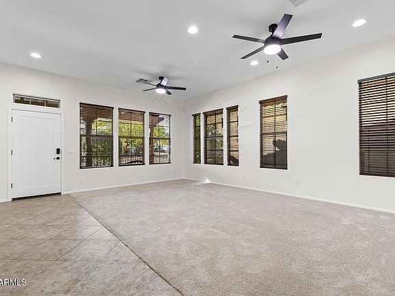 5th image of 20988 W SUNRISE Lane