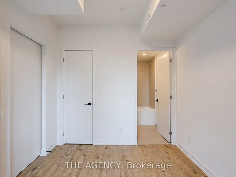 33 Parliament St #429 — Photo 9