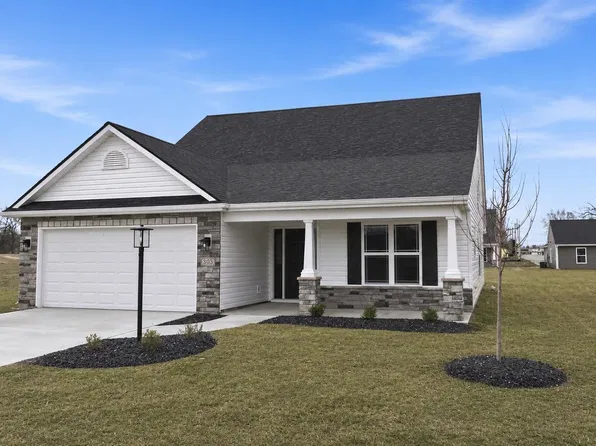 303 Latigo Ln, Garrett, IN 46738