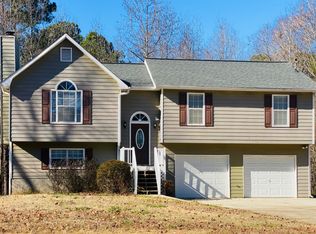 398 White Pines Dr, Dallas, GA 30157