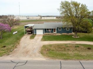 3500 N Meridian Rd, Newton, KS 67114