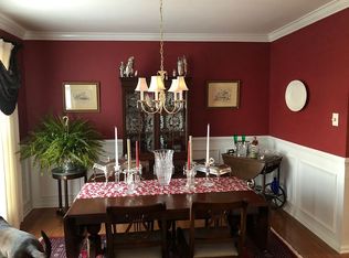 11 Britt Lea Dr, Sicklerville, NJ 08081