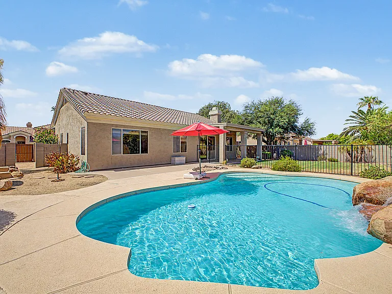 1292 W Longhorn Dr — Photo 31