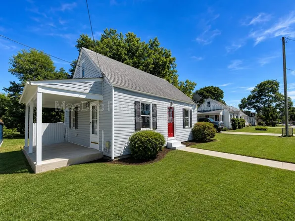 163 Bend Farm Rd, Fredericksburg, VA 22408