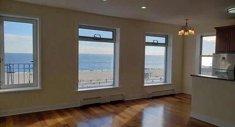 1 bed, 1.0 bath, 800 sqft, $1,624 — Photo 1