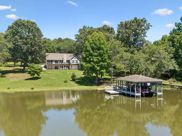 257 McArthur Ln, Birchwood, TN 37308