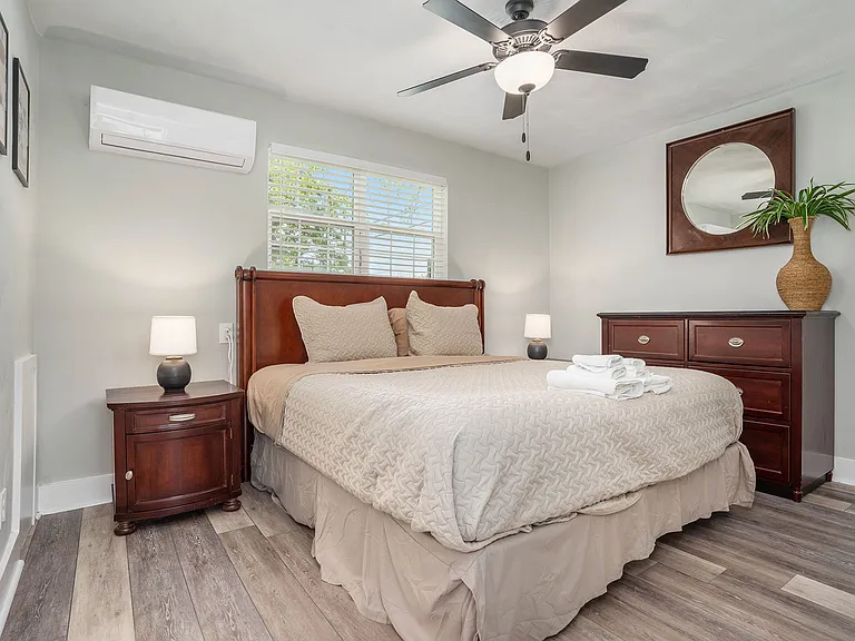 639 W Ocean View Ave — Photo 8
