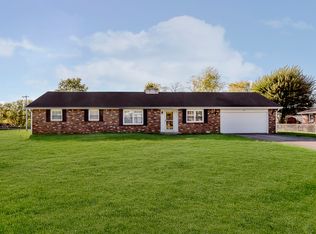 949 Hickory Ln, New Castle, IN 47362