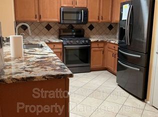 44213 W Cypress Ln, Maricopa, AZ 85138