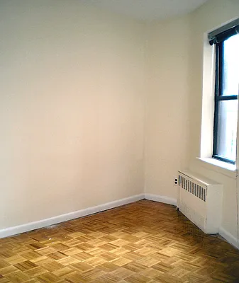 Rented by City Connections Realty | media 25