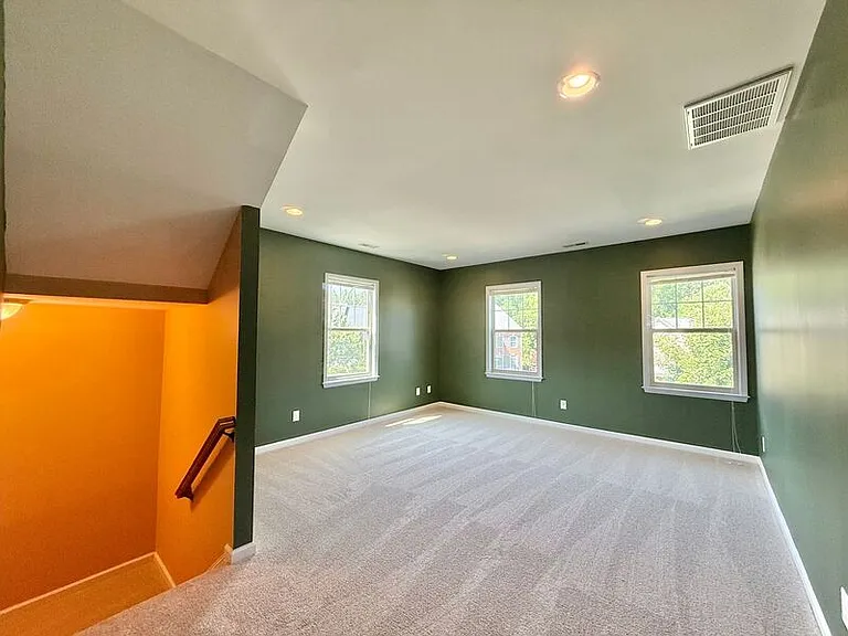 1140 Litchborough Way — Photo 35