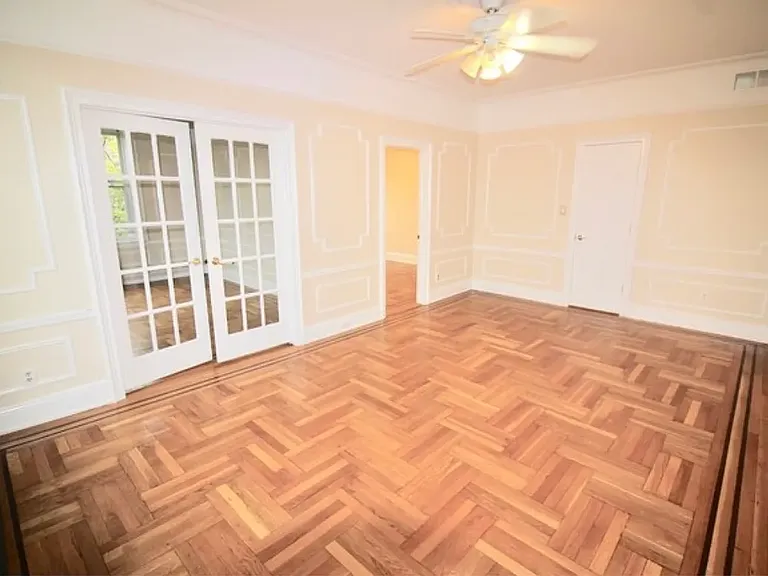 202 Marine Ave #C2 — Photo 2