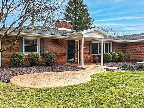 2nd image of 922 Glendale Rd