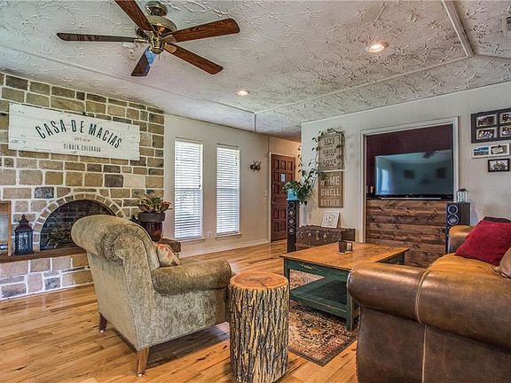 5th image of 707 Lake Highlands Dr