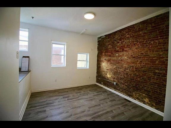 5th image of 2457 Frankford Ave APT 2B