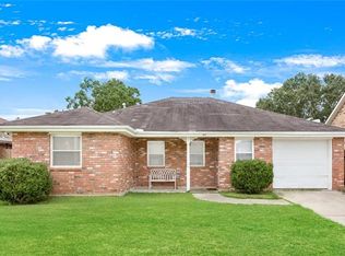 3012 Lakewood Dr, Violet, LA 70092