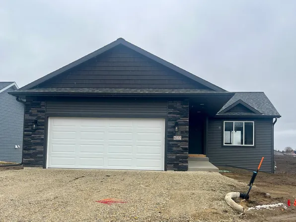 6222 Cody Pl NW, Rochester, MN 55901