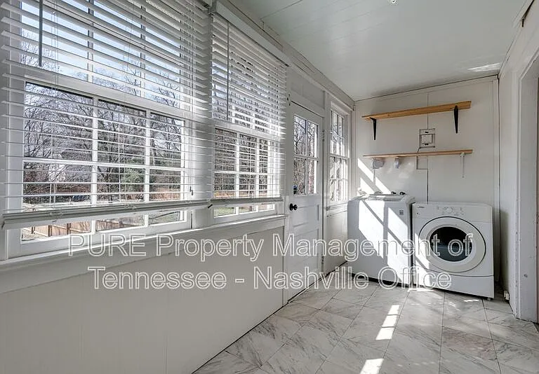 1507 Cedar Ln — Photo 24