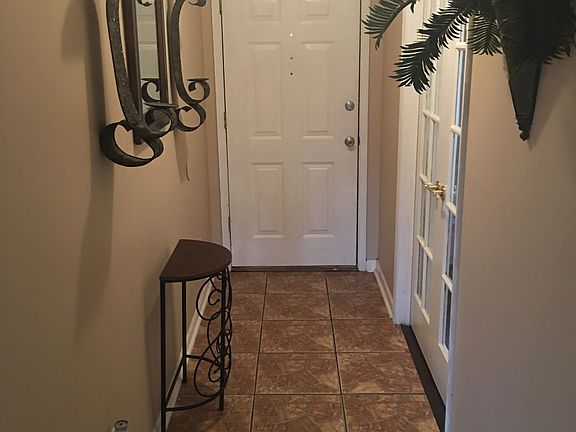 5th image of 802 Bridleway Ct