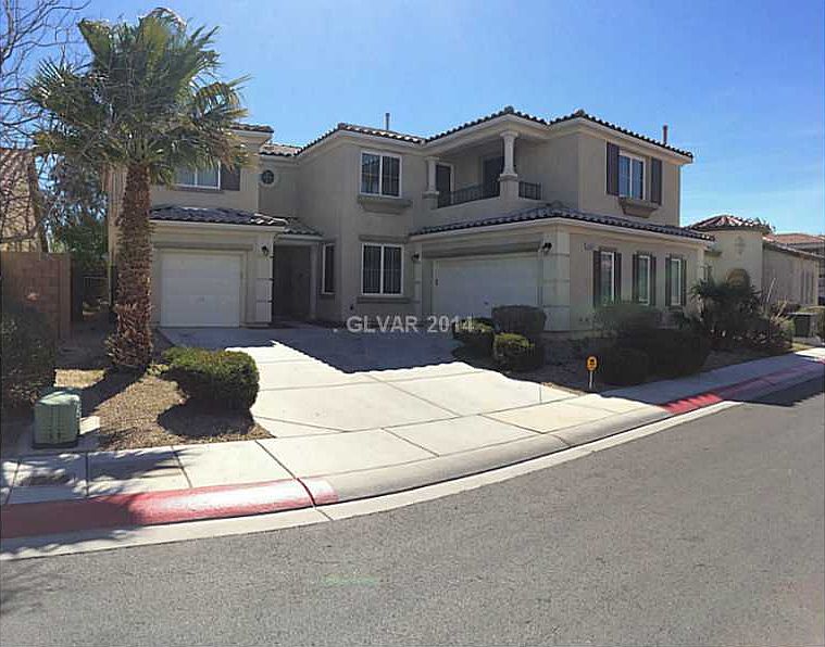 1st image of 6528 N Greenlet Ave