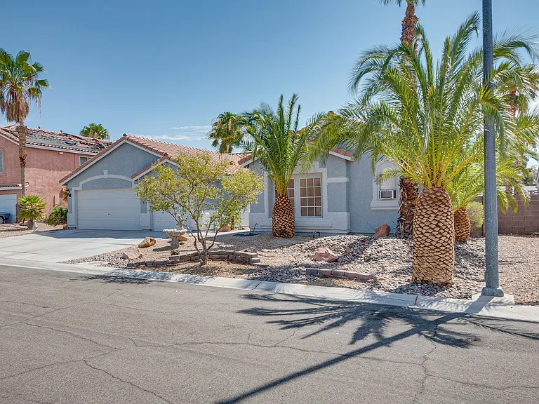 7724 Rye Canyon Dr — Photo 3