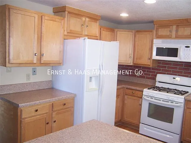 4140 Deeboyar Ave #1 — Photo 6