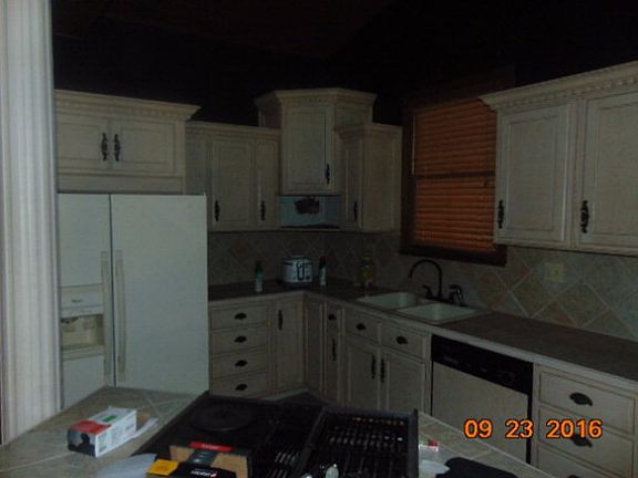 5th image of 25 Shiloh Dr