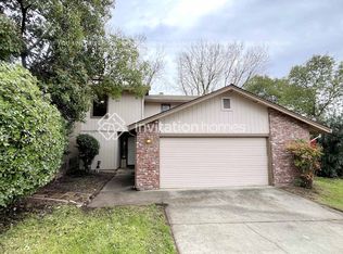 8102 Walnut Hills Way, Fair Oaks, CA 95628