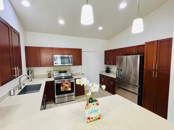801 Kakala St APT 42, Kapolei, HI 96707