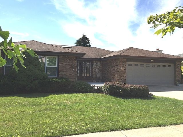 1st image of 15628 Larkspur Ln