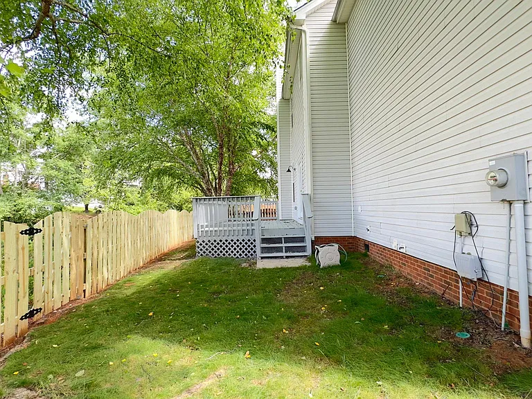 412 Woodruff Lake Way — Photo 29