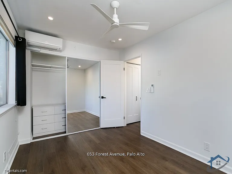 653 Forest Ave — Photo 14