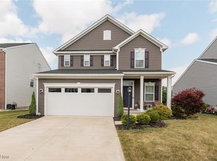 36318 Thornbury St, North Ridgeville, OH 44039
