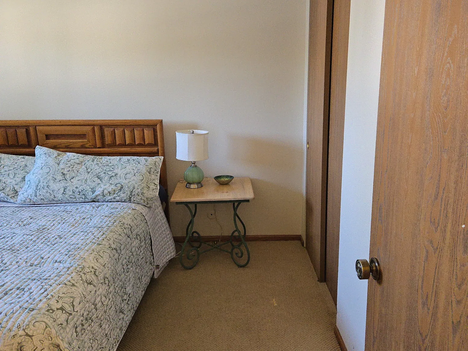 1 bed, $400 — Photo 2
