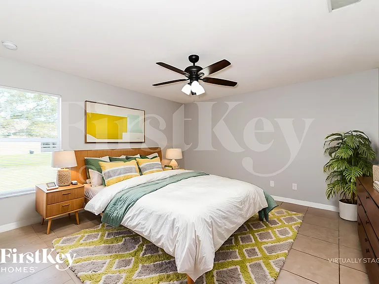 1412 NW 12th Pl — Photo 10