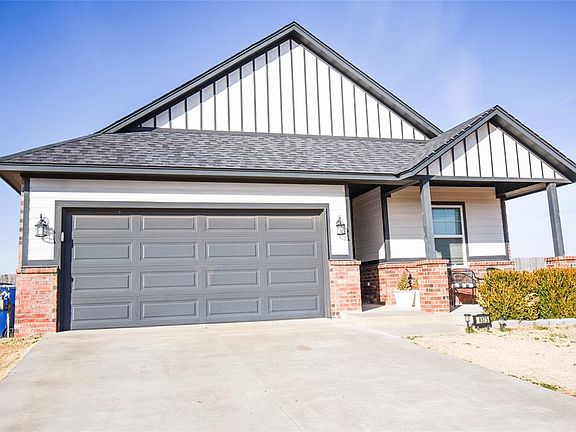 2nd image of 14375 Meadow Ridge Ln