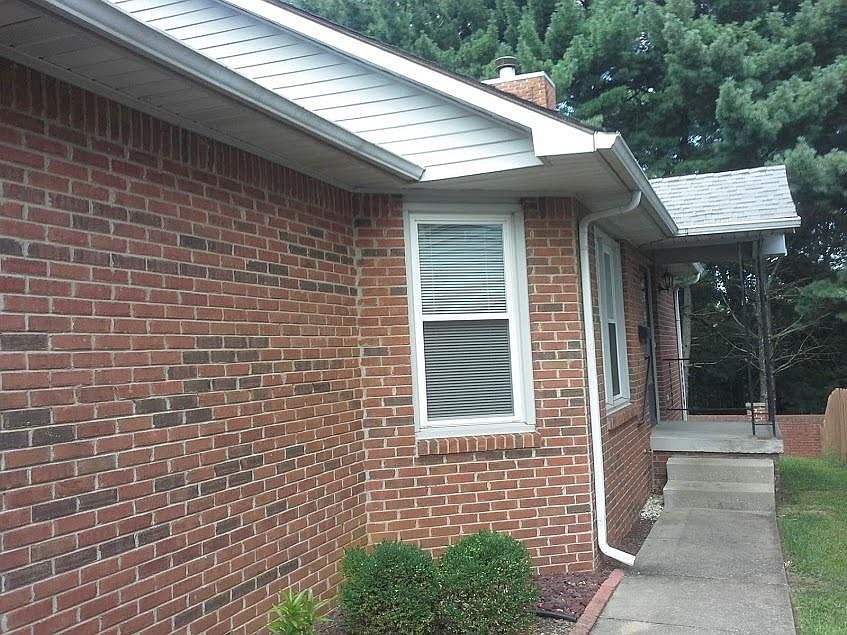 2125 Fort Harrods Dr, Lexington, KY 40513 Zillow