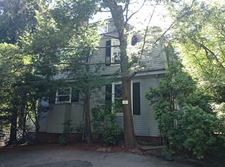 79 Walnut Pl, Brookline, MA 02445