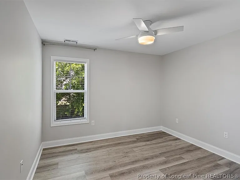 134 Huzzas Cir — Photo 15