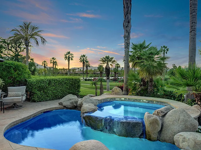 210 Gold Canyon Dr — Photo 4