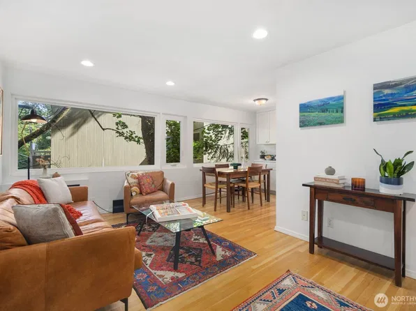 632 13th Avenue E #19, Seattle, WA 98102