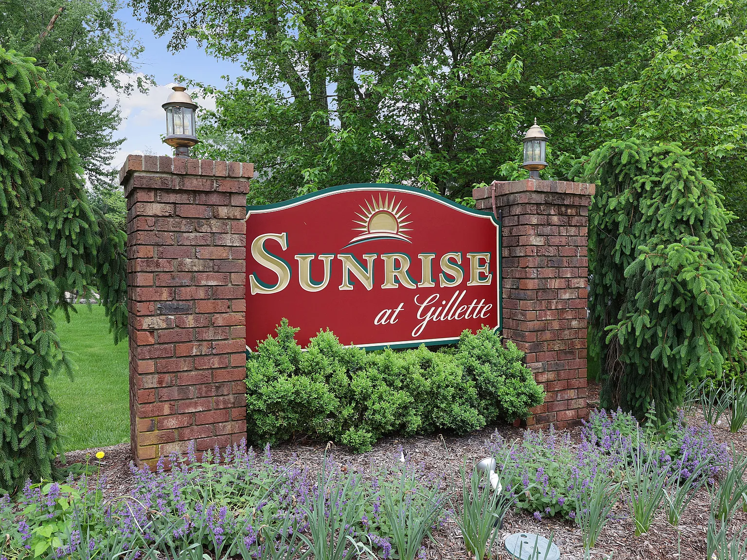 2 bed, 1250 sqft, $2,900 — Photo 2