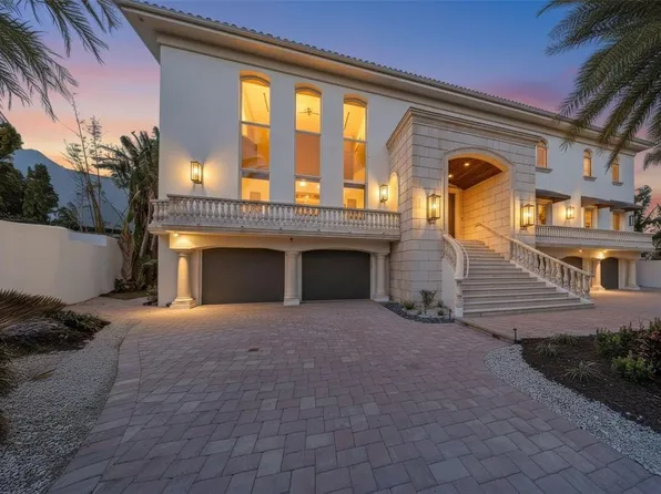 4136 Roberts Point Cir, Sarasota, FL 34242